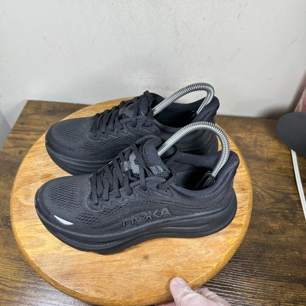 Hoka Bondi 9 Womens 6 B Black Black Running Shoes Sneakers 1162012 BBLC